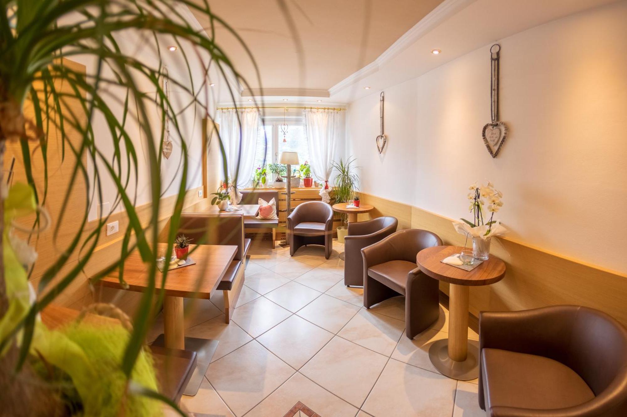 Bei Martin'S Hotel Morter ภายนอก รูปภาพ